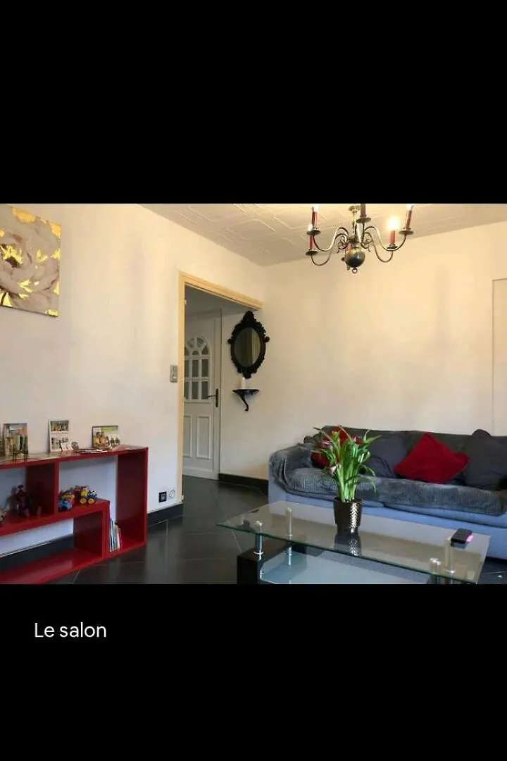 Apartment Le Black & White F 2 De 55 M 2 Moulins