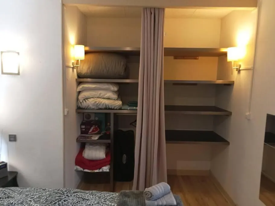 Le Black & White F 2 De 55 M 2 Moulins  Apartment Moulins (Allier)